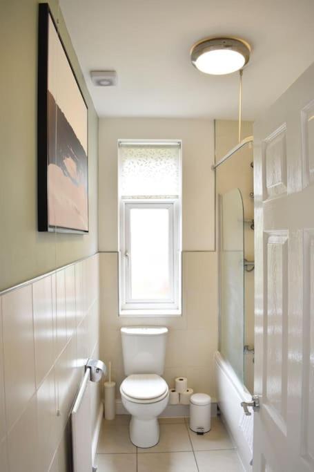 2 Bedroom Apartment In เกทส์เฮด ภายนอก รูปภาพ